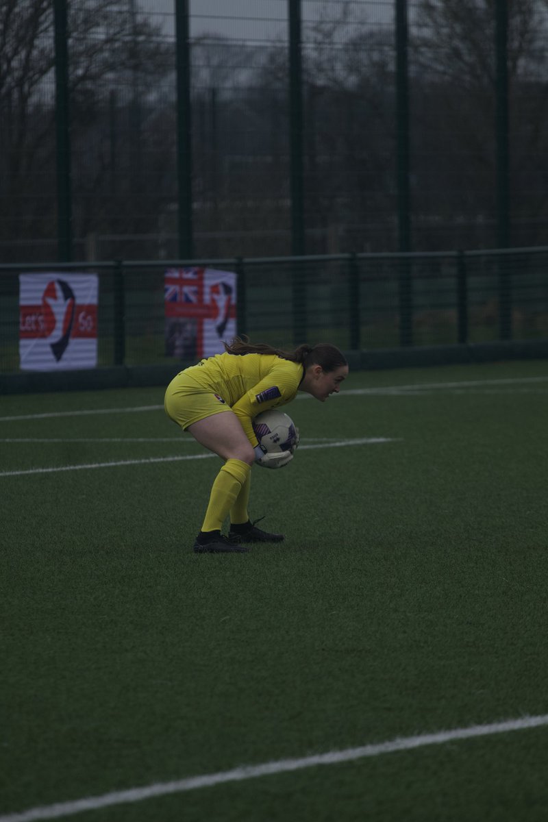 A first league clean sheet, and the third of the season! 

Well played today <a href="/Cazpj14/">Carys Pugh-Jones</a> 👏🔴

#CTWFC #FAWNL