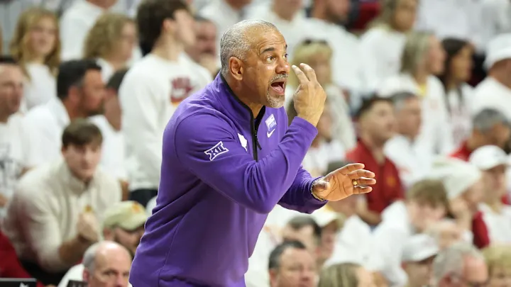 CBKReport's tweet photo. The best team in College Basketball since January 19th has been...

KANSAS STATE. 

The Wildcats are No. 1 in Torvik's adjusted efficiency power rating over the last 20 days with a 5-1 record. 🌾 https://t.co/vSjxe73gAu