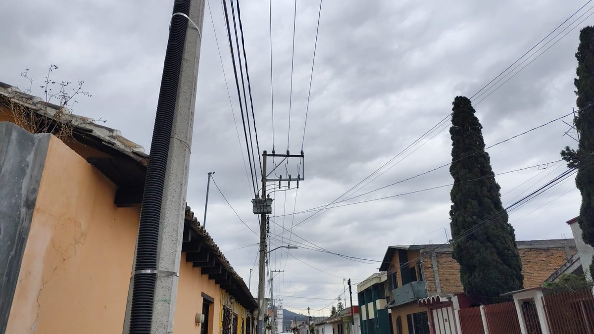 ChiapasMeteo's tweet photo. En #Teopisca #Chiapas también se presentan nublados que pueden generar algunas lluvias o chubascos.
Las fotos nos las comparte @th_arq
Tomen sus precauciones.
#ChiapasMéxico #TeopiscaChiapas #rain #cloud #SendNubes #SendCloud https://t.co/cJR29NfYyU