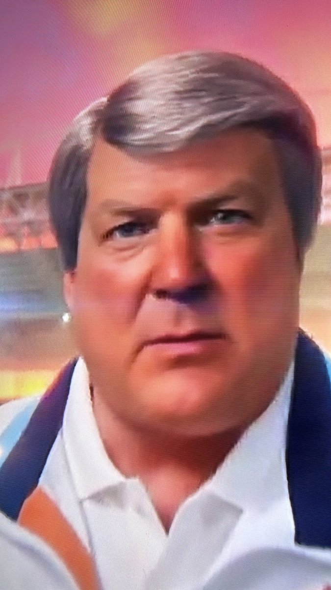 bully0908's tweet photo. @NFLonFOX this will haunt me for a while!! https://t.co/aAzvvCvsJN