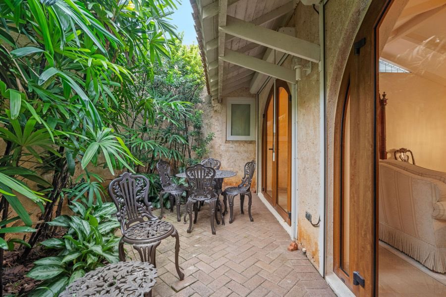 AleCruz's tweet photo. Urb. Villa Caparra, Casa en Guaynabo
3 🛏️| 4 🛁 
$ 1,900,000

Alexandra Cruz 
787.461.1110
Real Estate Broker
C-24396
KW Grand Homes https://t.co/1jtHI8G0mv