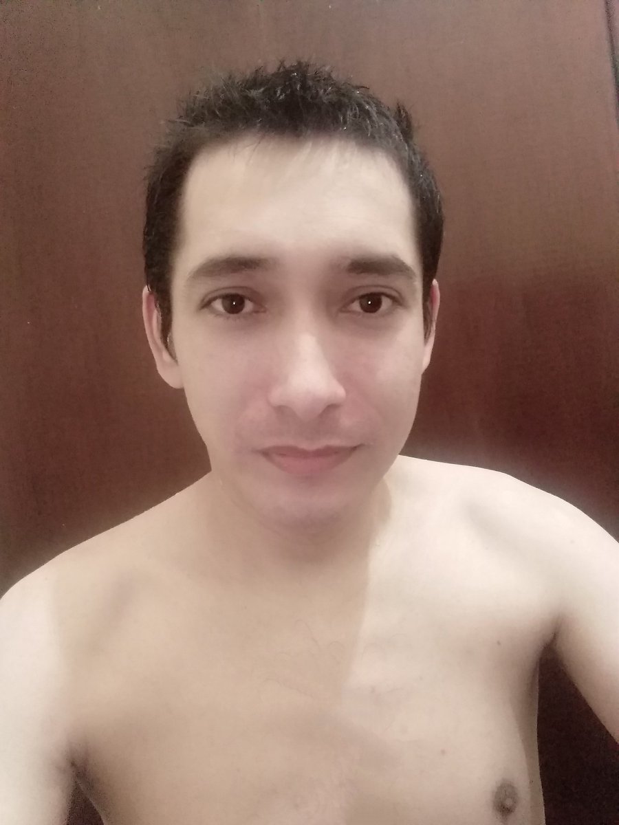 Cuando toca ponerse feo para no verse mas mal jeje :