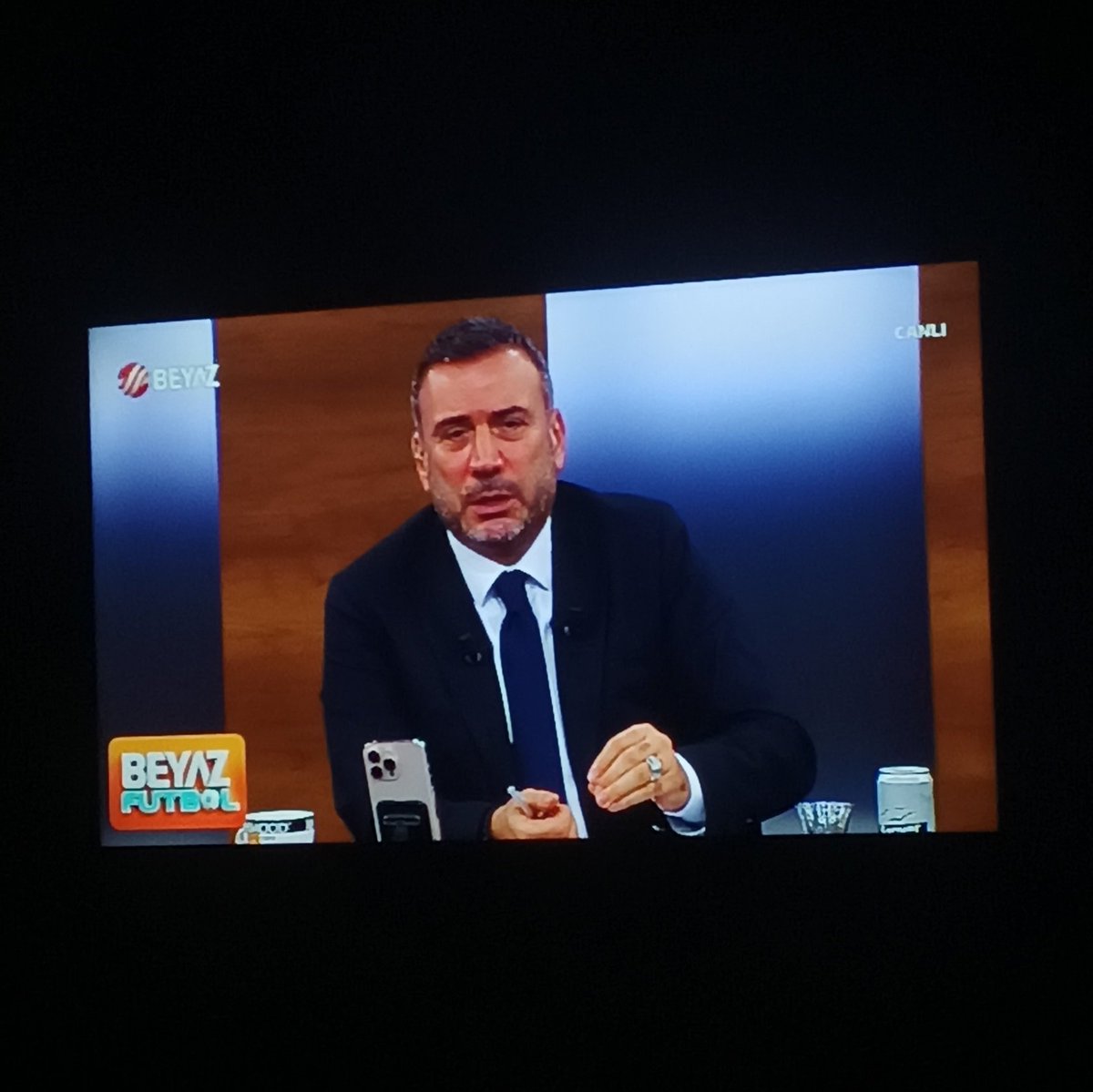 Adam gibi adam her fırsatta her yerde Malatya'ya değinen ve savunan sensin  hakkın ödenmez bu konuda abi🙏 #ertemsene <a href="/ertemsener/">Ertem Şener</a> #malatya #beyazfutbol #yenimalatyaspor