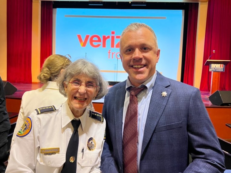 Super Bowl Tradition: Every year, the host city police department presents a Super Bowl badge to the next host agency. I was honored to accept the NOPD badge from <a href="/NOPDNews/">New Orleans Police Department</a> Superintendent Kirkpatrick. <a href="/SantaClaraCity/">City of Santa Clara</a> is almost on the clock…Now I’m back at home ready to root for