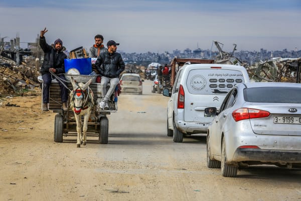 all_israel_news's tweet photo. Israel withdraws from strategic Netzarim corridor in Gaza as Hamas claims 'victory' – IDF vows to return https://t.co/htVYd5ofPV
#Israel #GazaStrip #NetzarimCorridor #IDF #Hamas #MiddleEast #HostageDeal https://t.co/ASDo3NyD4c