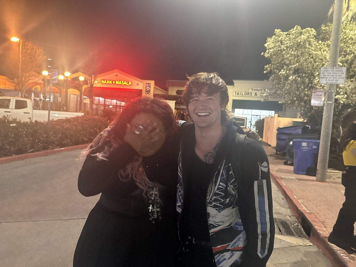 𝕲𝖗𝖆𝖛𝖊𝖞𝖆𝖗𝖉 𝕭𝖆𝖇𝖞 | 🖤#TsunamiSea🤍 tweet media