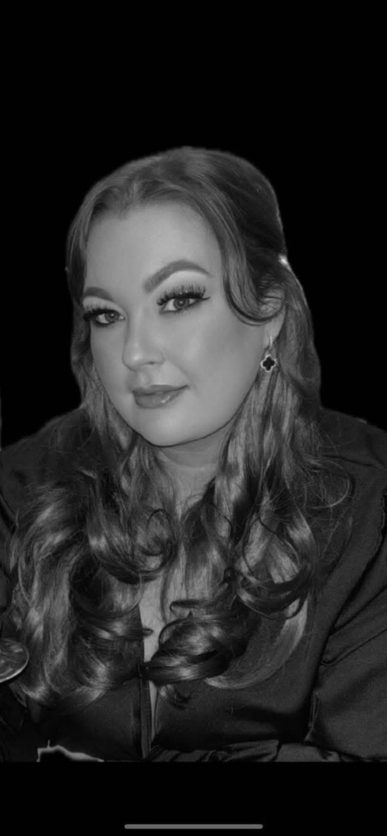 Fazakerley Function Suites (next door to JB's) are hosting a fantastic Mother's Day event. 

There will be live entertainment from the Mersey Boys and Fazakerley's very own Faye Louise.

Tickets are available from Fazakerley Function Suite but we also have some at JB's for sale.