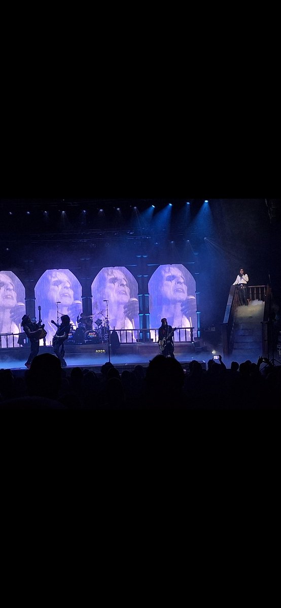 Saw Alice Cooper live at Barbara B. Mann Performing Arts Hall 🤘
<a href="/alicecooper/">Alice Cooper</a> <a href="/bbmannhall/">Barbara B. Mann PAH</a> 
#AliceCooper #SWFL #FortMyers