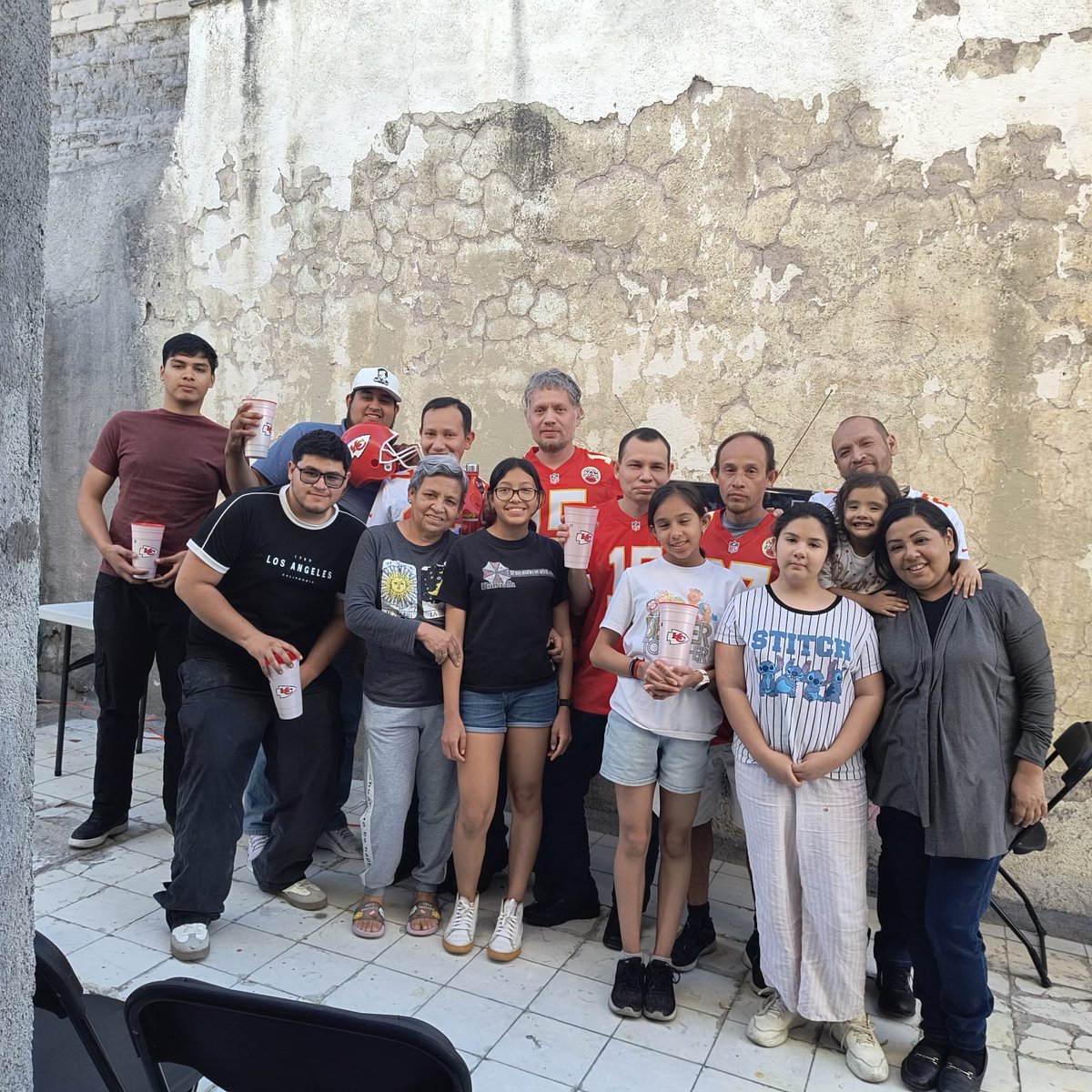 JDFA2010's tweet photo. #SBEnTelevisa por la mejor transmisión la de Televisa https://t.co/yxxCXxItWS