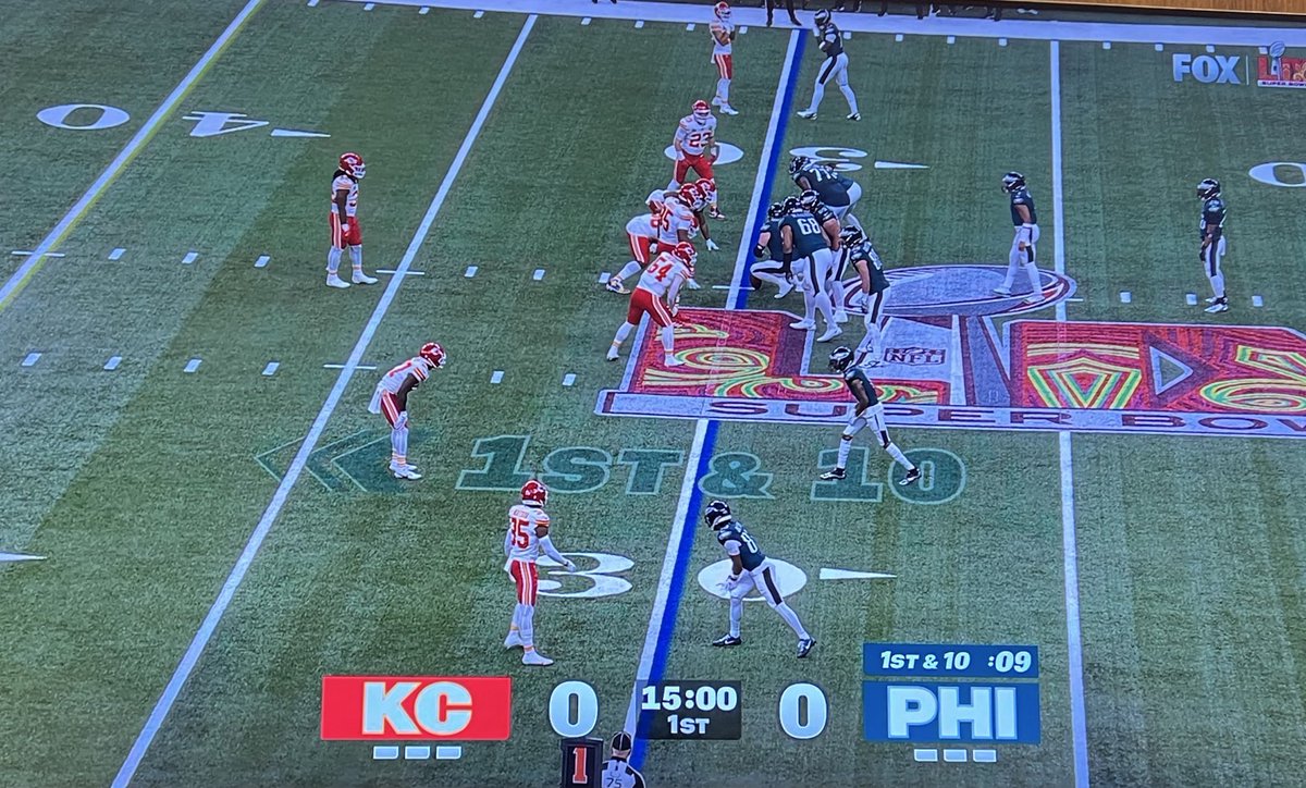 Whoever designed this score bug needs to be demoted
