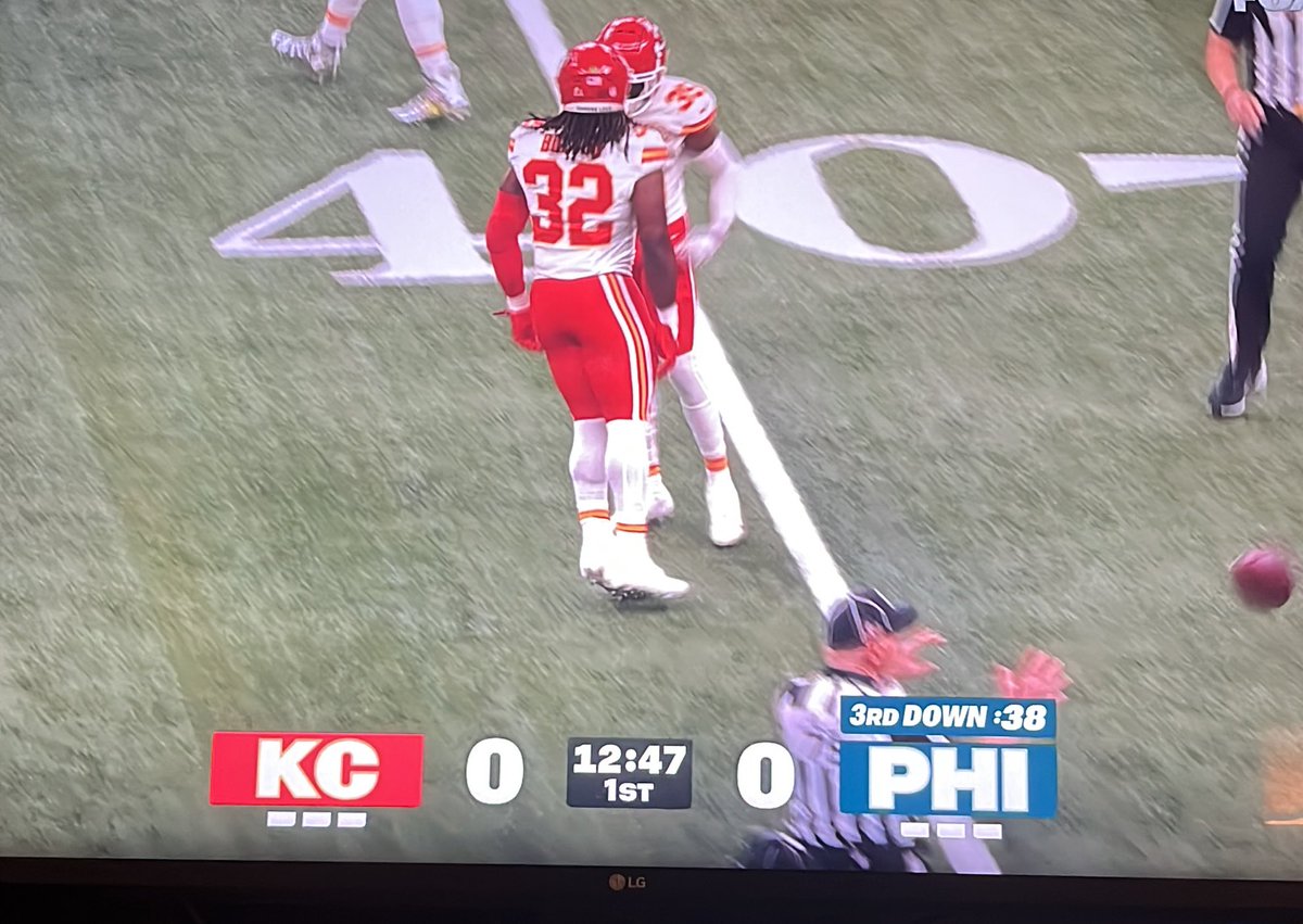 This year’s #SuperBowlLIX  score bug brought to you by DOGE.