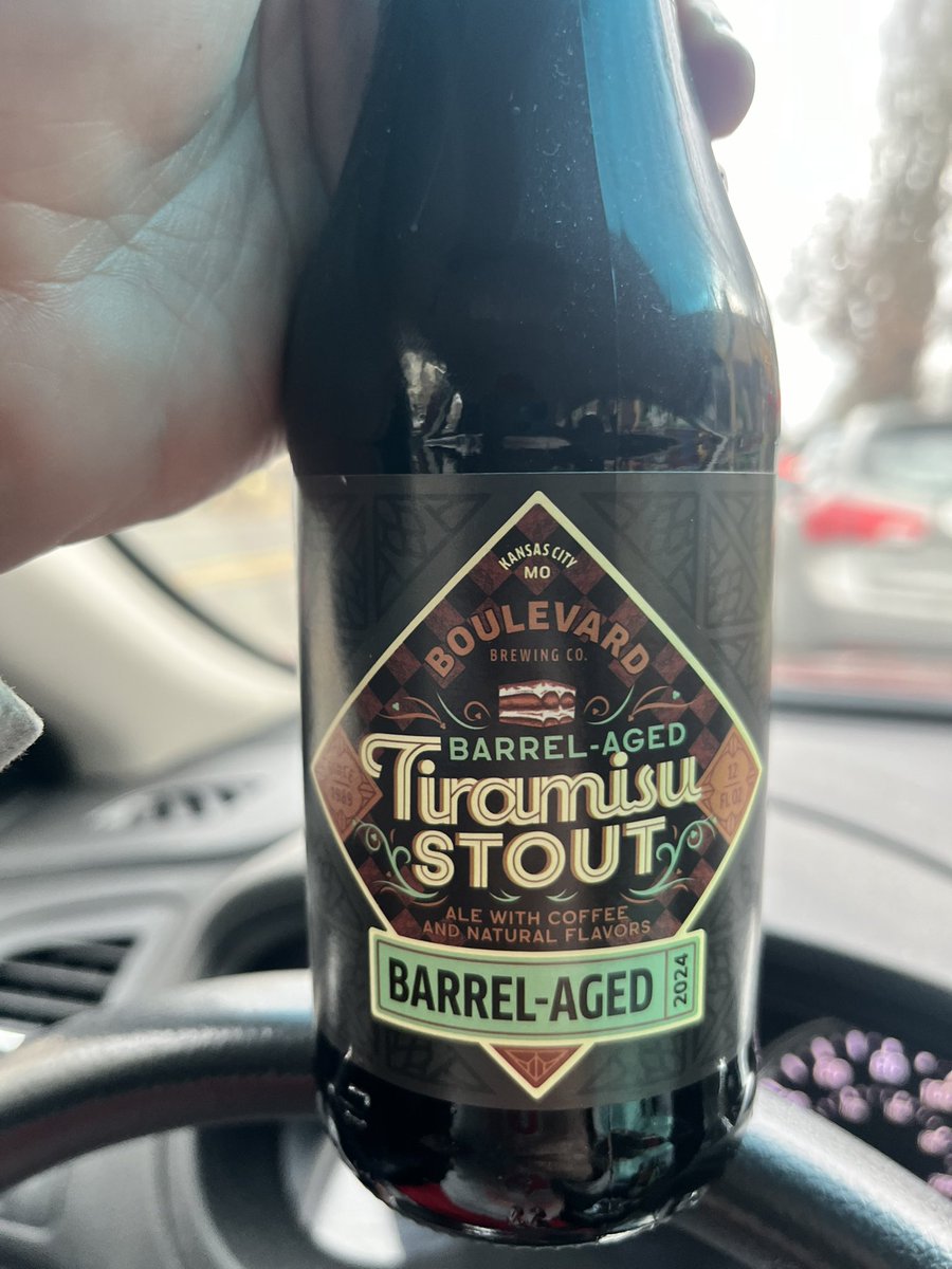 The only <a href="/Boulevard_Beer/">Boulevard Brewing Co.</a> I could find near me in Portland. But it’s a must drink as I cheer on the <a href="/Chiefs/">Kansas City Chiefs</a> in #SuperBowlLIX 
#ChiefsKingdom