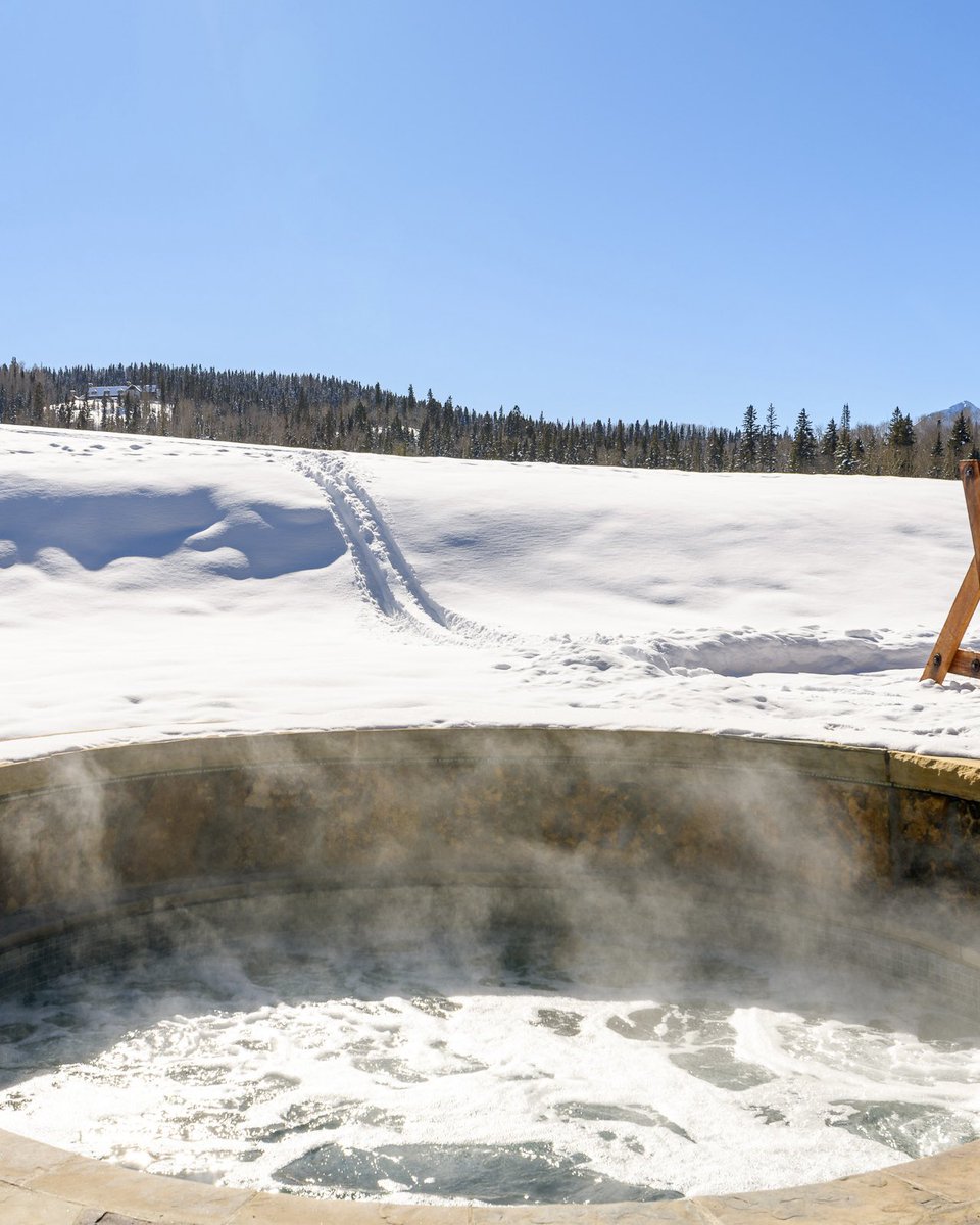 InvitedHome's tweet image. Presidents’ Day weekend = powder days. If you were planning to sit this one out, you might want to rethink that… The Rockies are in for a storm, and a few of these homes are still available for a last-minute trip.

1. Hood Park Manor | Telluride, CO
2. T’ride and True |…