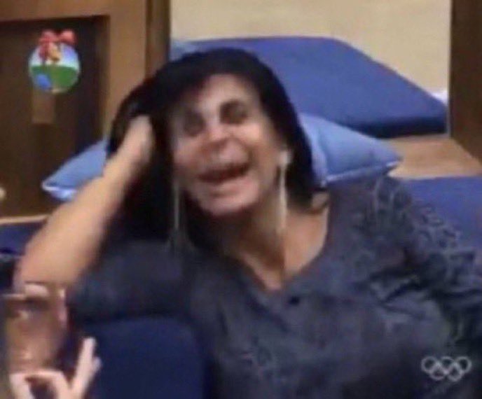 midpeter's tweet image. os fãs desse leitão me dando unf kk cuidado taylor elas querem te tomar dele