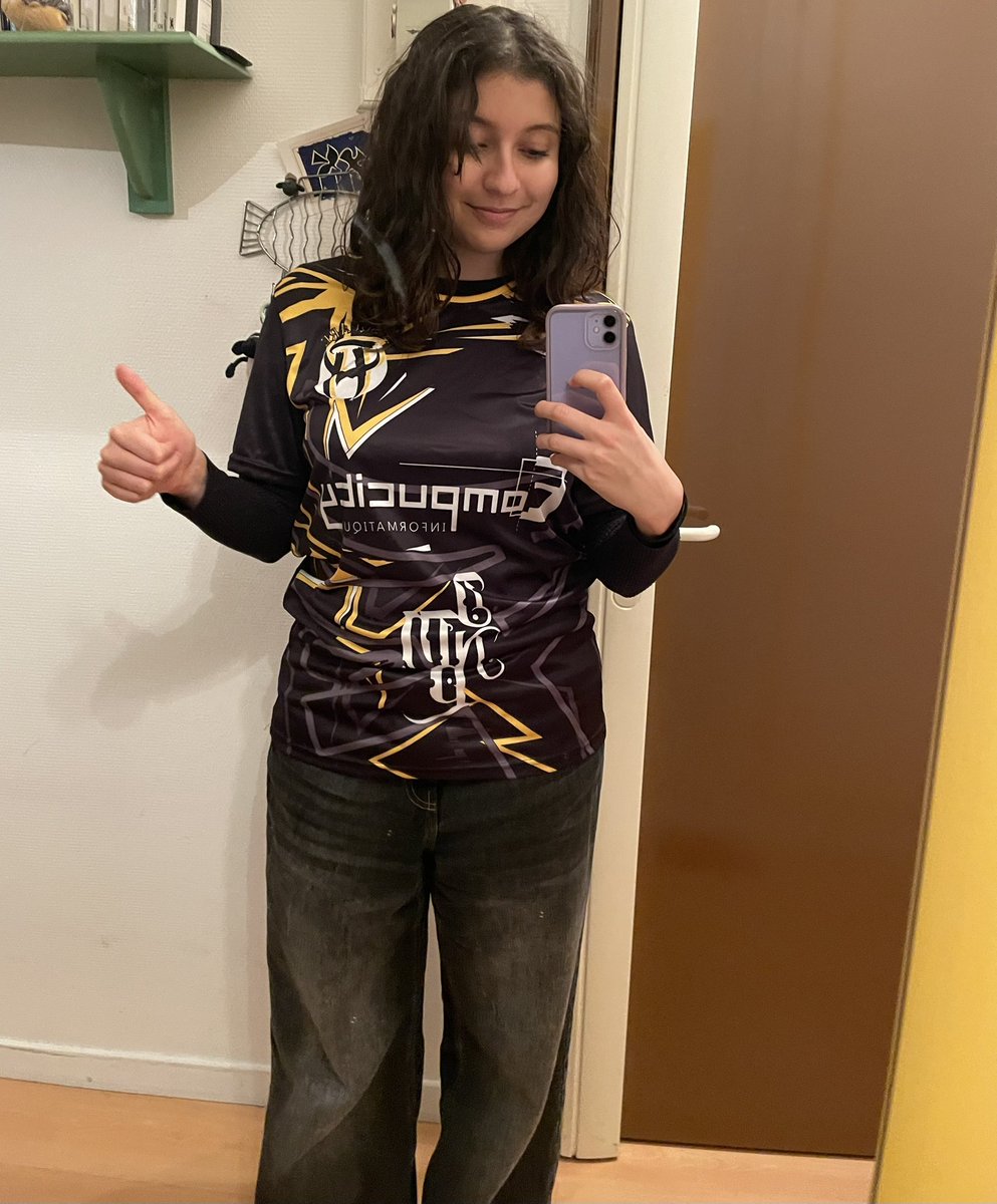 HND pomme 🍎 tweet media