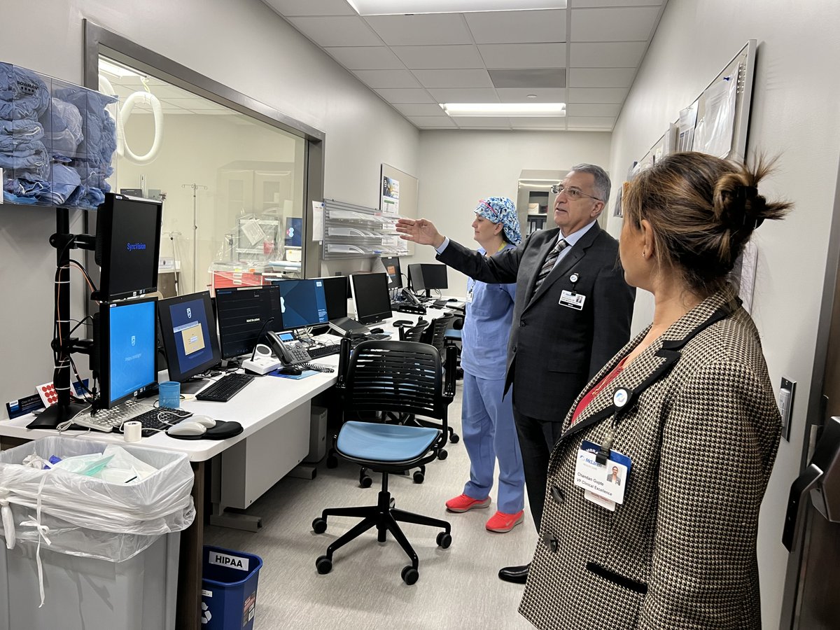 CVC_MI's tweet photo. Dr. Kazziha evaluated the cutting-edge hybrid catheterization laboratory, a state-of-the-art facility poised to elevate McLaren Lansing Hospital's capacity for advanced, high-complexity cardiovascular interventions. #cathlab #catheter #catheterizationlab #McLaren #cardiologist https://t.co/1WnsPLMk3r