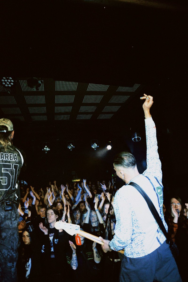 oceangrove's tweet photo. Danke/děkuju Leipzig &amp; Prague 🇩🇪🇨🇿 Two nights that we just shut down. 

📸 @hayleyrFoto https://t.co/xfJ4TK2aJn