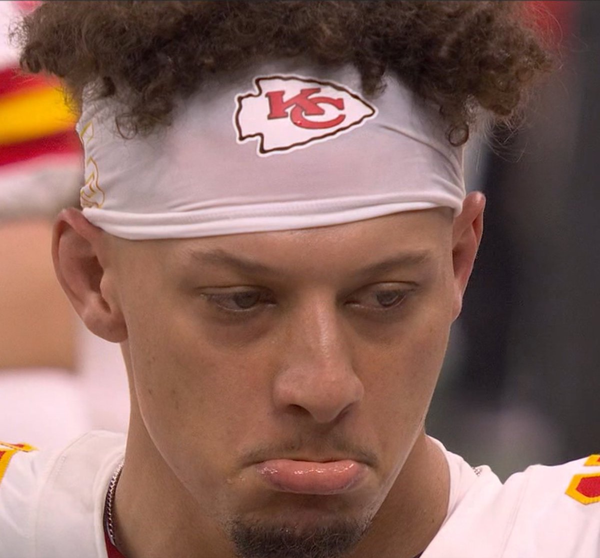 it's okay to feel sad sometimes #Mahomes
