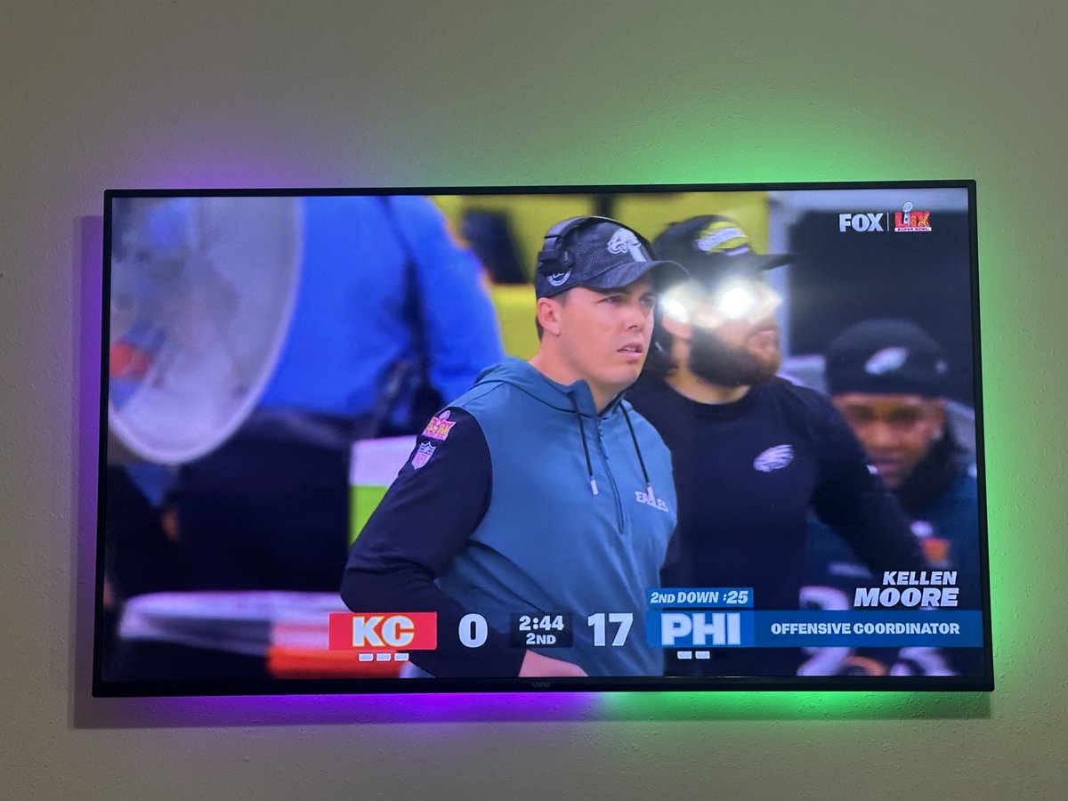 JonoBarnes's tweet image. Look at my coach man!!!!