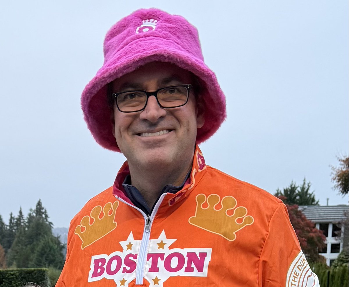 Feeling left out of the Dunkin' Super Bowl commercial fun. 🍩😢 what’s up with that <a href="/dunkindonuts/">Dunkin'</a>