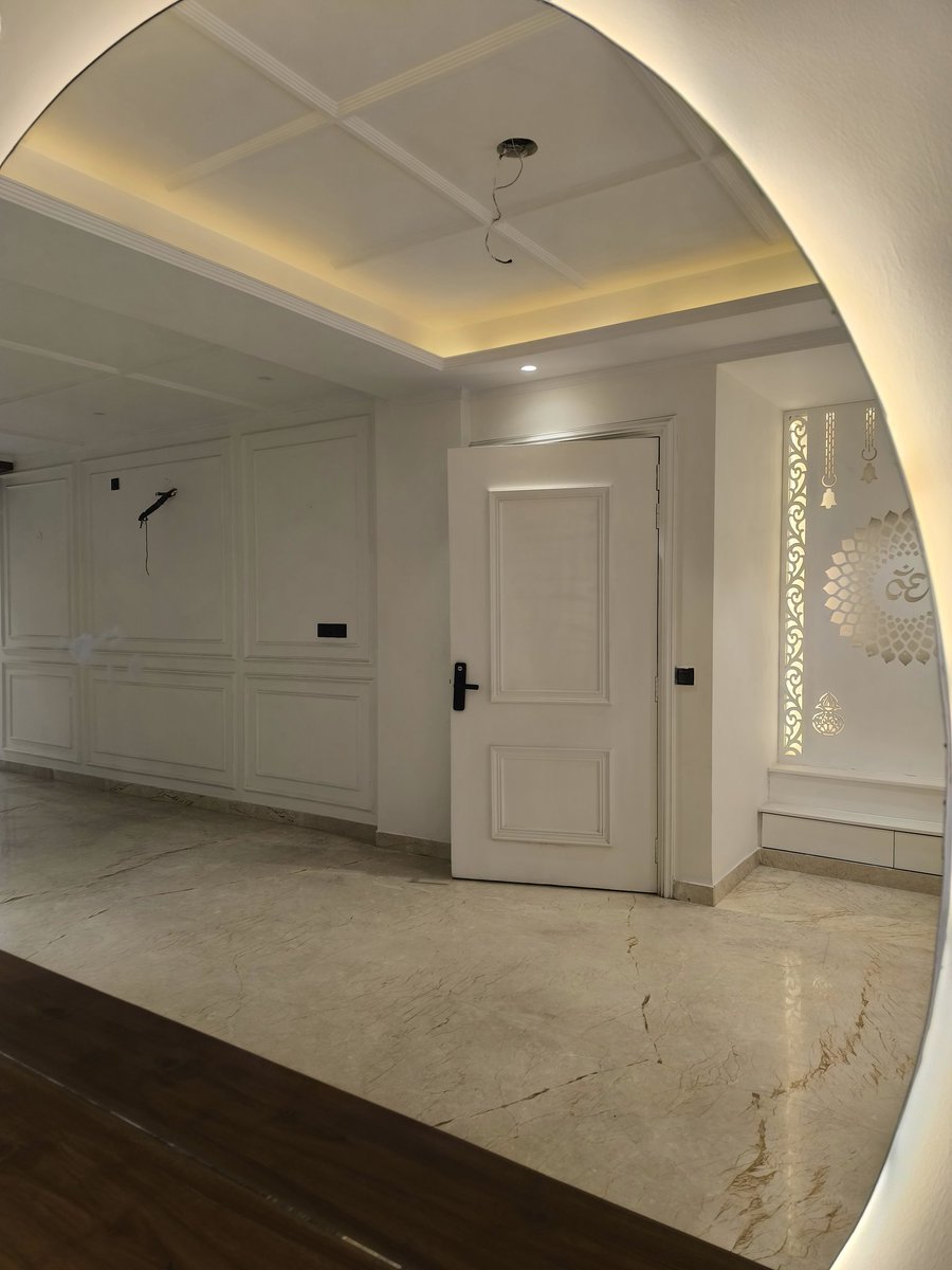 happyestates's tweet photo. "Step into luxury! ✨ This 4BHK home in Greenfields, Faridabad offers breathtaking park views, east-facing elegance, stilt parking, a lift, and 4 lavish washrooms. Designed with a modern layout &amp; premium interiors. Your dream home awaits! DM for details.

#GreenfieldsFaridabad https://t.co/SLoB3iD50i