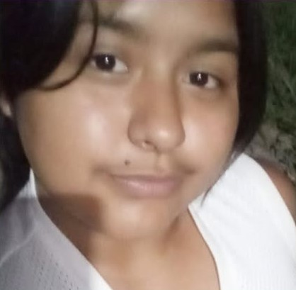 Sofía Morella González tiene 14 años, desapareció el 9/2/25 en Palpalá, provincia de Jujuy. Estatura 1,56. Vestía top negro con celeste y rosa, pantalón pollera y zapatillas negras. Se hizo la denuncia. Avisar #Urente al ☎️388-6828607, 101 o 911

#Palpala #Jujuy