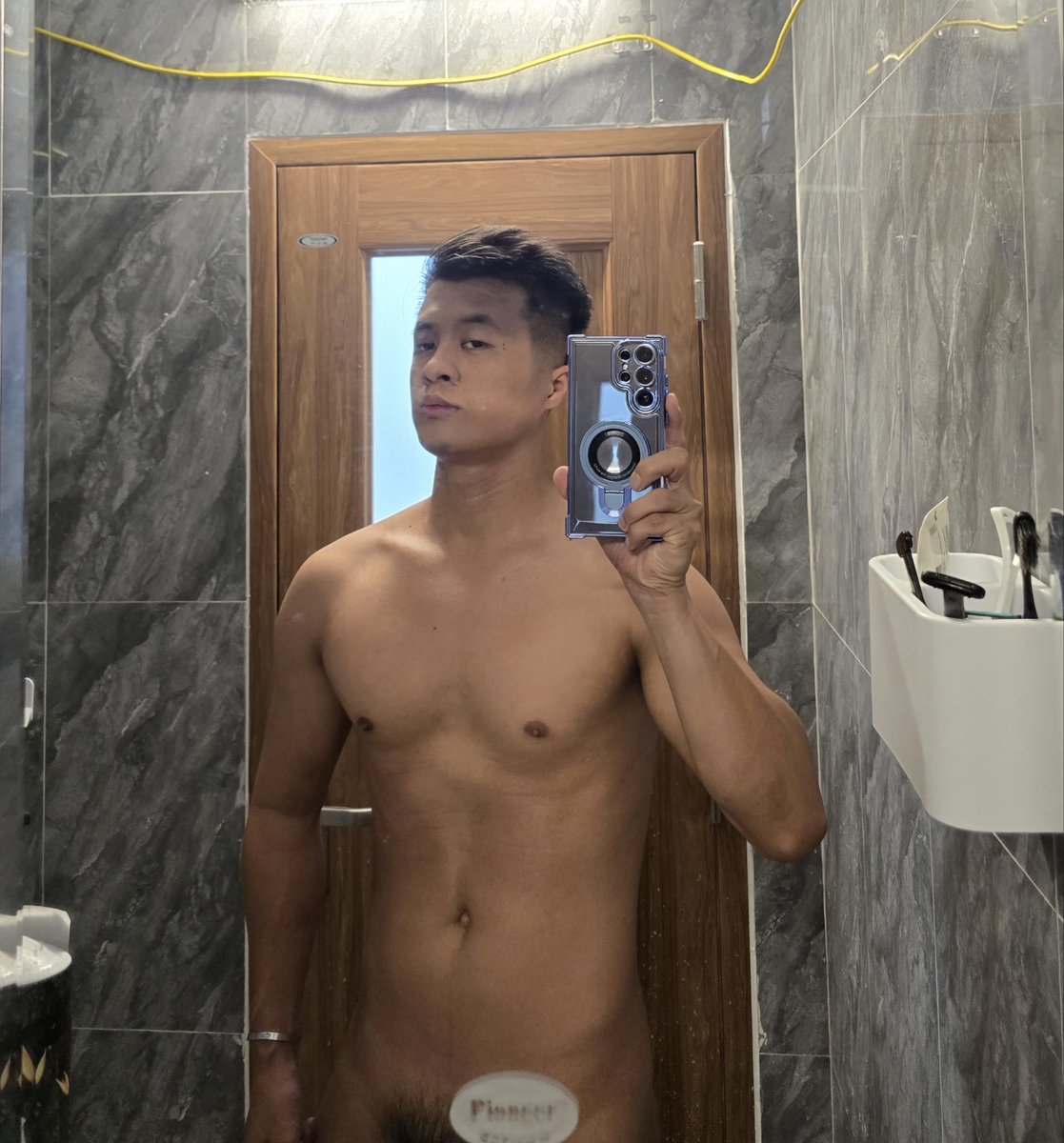 Anh máy Dập tweet media