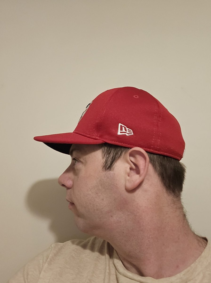 TheREALJayDawg's tweet image. Football season over, baseball season begins with pitchers and catchers reporting this week! Here&apos;s the @CleGuardians #2025SpringTraining hat from @NewEraCap! ⚾️🌵🌵⚾️