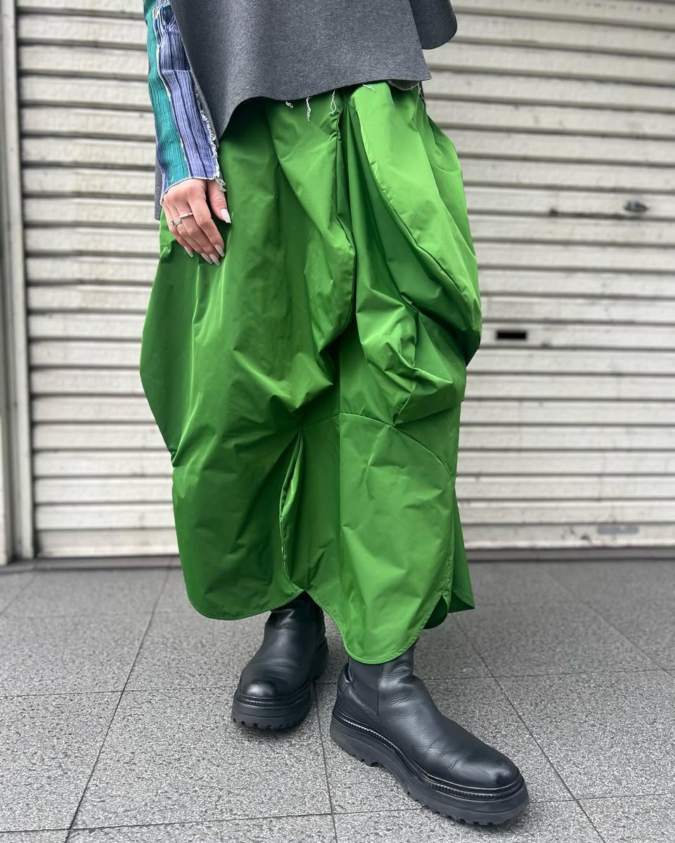 緑〈定価39,600円〉 【新品未使用】ENFOLDプリーツレギンス