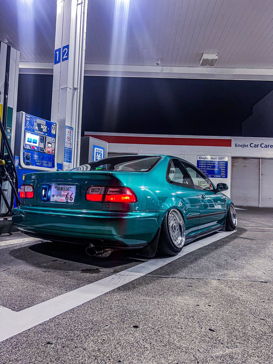 プチリメイク一旦仕上がり！
キャンバー12°
ナックル50mmショート＋曲げ
ロアーム延長
変な社外ホイール

なおやくんとこでやってもらいました<a href="/9oHxk2/">naoya</a> 
関東でシビック仕上げたい人オススメ