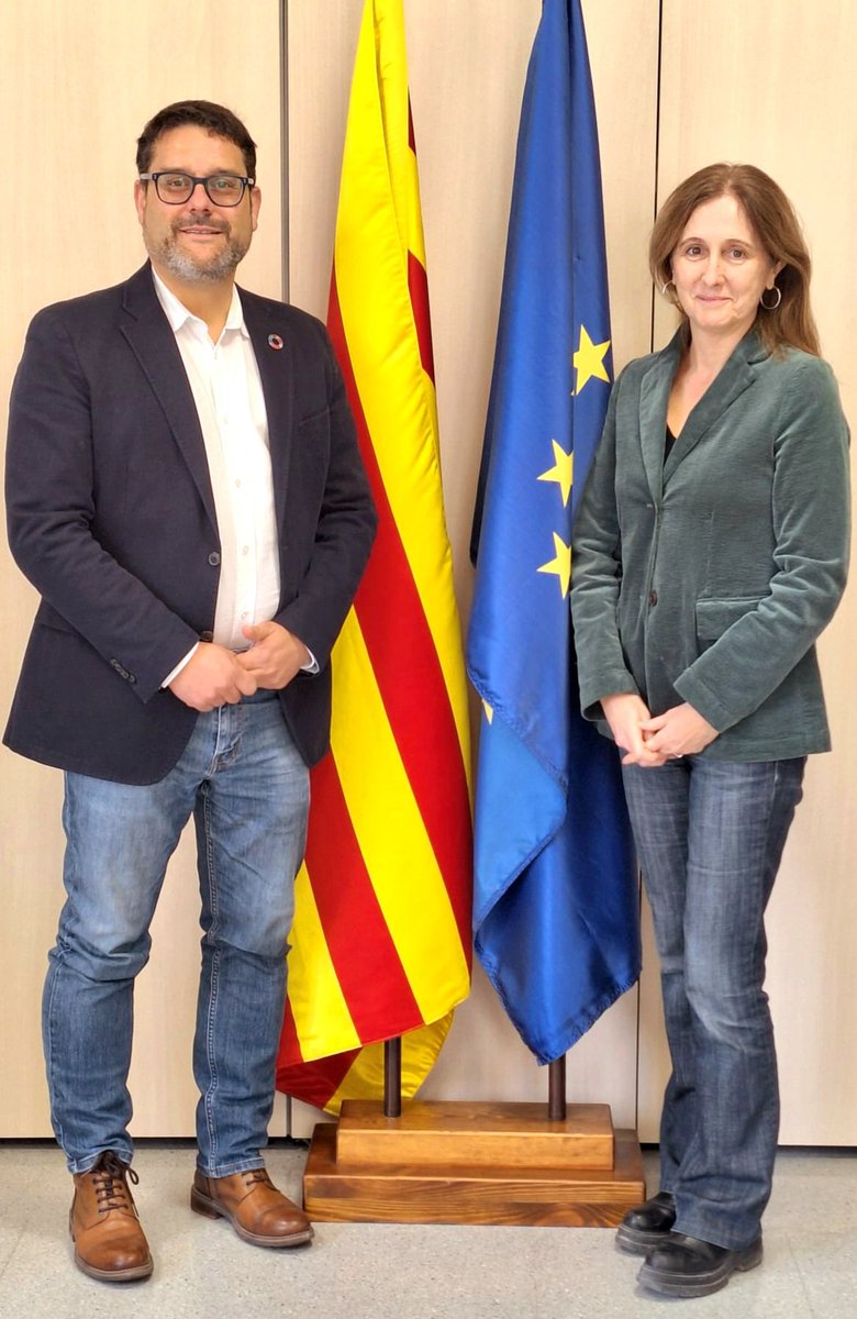 Dani Gutiérrez (@daniguties) on Twitter photo Hem rebut a #Masquefa <a href="/DolorsCamats/">Dolors Camats</a>, directora de <a href="/catalunyaeuropa/">Fundació Catalunya Europa</a>.
Una més que interessant trobada per parlar del context global, el joc d'Europa i del paper que tenim els municipis en la defensa d'una governança democràtica i oberta.
Moltíssimes gràcies Dolors! Hem rebut a #Masquefa <a href="/DolorsCamats/">Dolors Camats</a>, directora de <a href="/catalunyaeuropa/">Fundació Catalunya Europa</a>.
Una més que interessant trobada per parlar del context global, el joc d'Europa i del paper que tenim els municipis en la defensa d'una governança democràtica i oberta.
Moltíssimes gràcies Dolors!