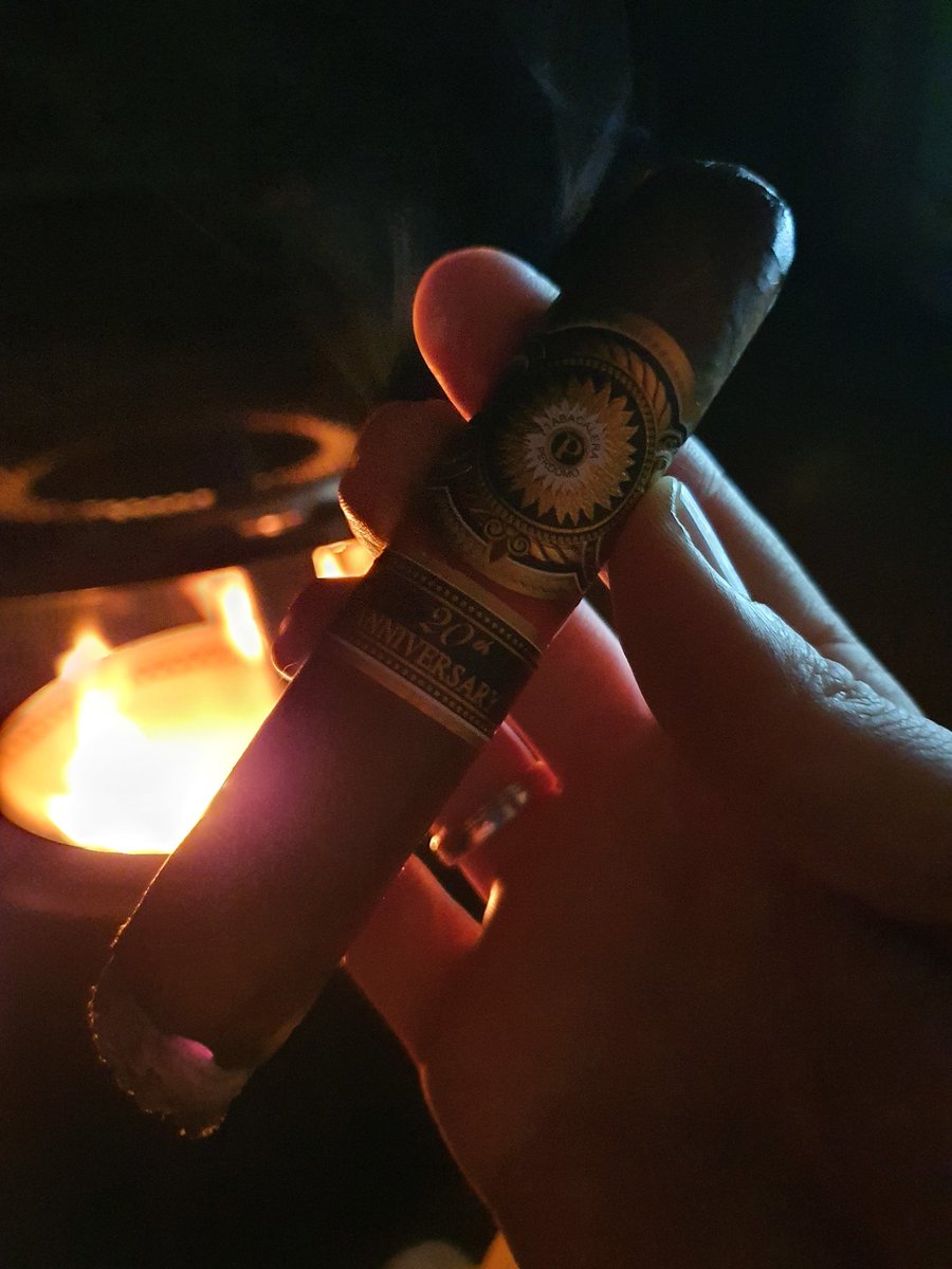 Stephan Soldan (@_stephan_s_) on Twitter photo Watching the game and enjoying the <a href="/PerdomoCigars/">Nick Perdomo</a> 20th anniversery #cigars #nowsmoking #botl #sotl #pssita Watching the game and enjoying the <a href="/PerdomoCigars/">Nick Perdomo</a> 20th anniversery #cigars #nowsmoking #botl #sotl #pssita