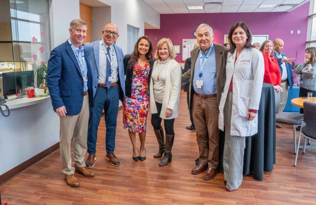 CVC_MI's tweet photo. Rochester Henry Ford is pleased to announce that Dr. Arnautovic has accepted the esteemed position of Medical Director for the Women’s Heart Center. Congratulations to Dr. Arnautovic on this well-deserved appointment!  #henryford #medicaldirector #cardiologist  #womenshearthealth https://t.co/GakGN3h5Lb