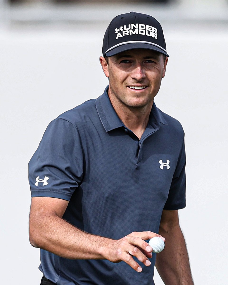 GolfDigest's tweet photo. T4, good to see Jordan Spieth doing his thing again. 🔥 https://t.co/x2i191RZKv