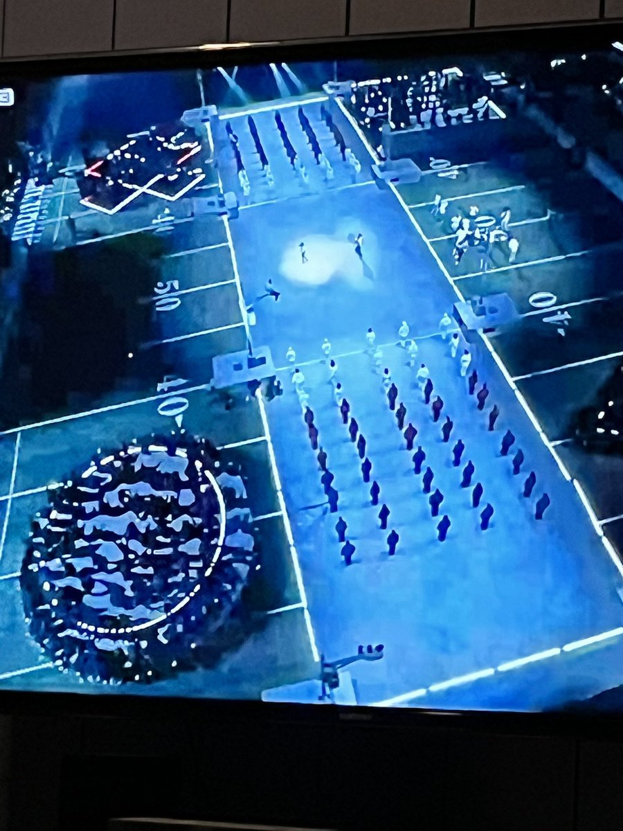 Is it just me, or did <a href="/kendricklamar/">Kendrick Lamar</a>’s dancers remind anyone else of <a href="/squidgame/">Squid Game</a> ? #SuperBowl #SuperBowl2025 #KendrickBowl #HalfTimeShow