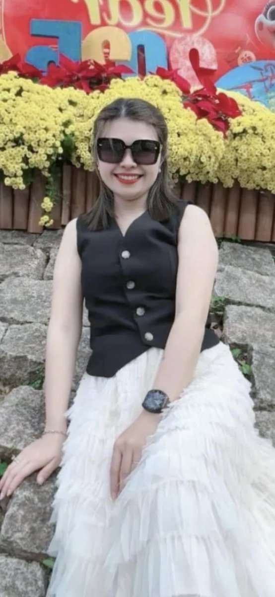 Lướt qua thì quá bình thường. Chào nhau mới quý, mới thương, mới gần. Tương tác thì ai cũng cần. Bạn ơi đừng ngại 1 lần chào nhau 🥰