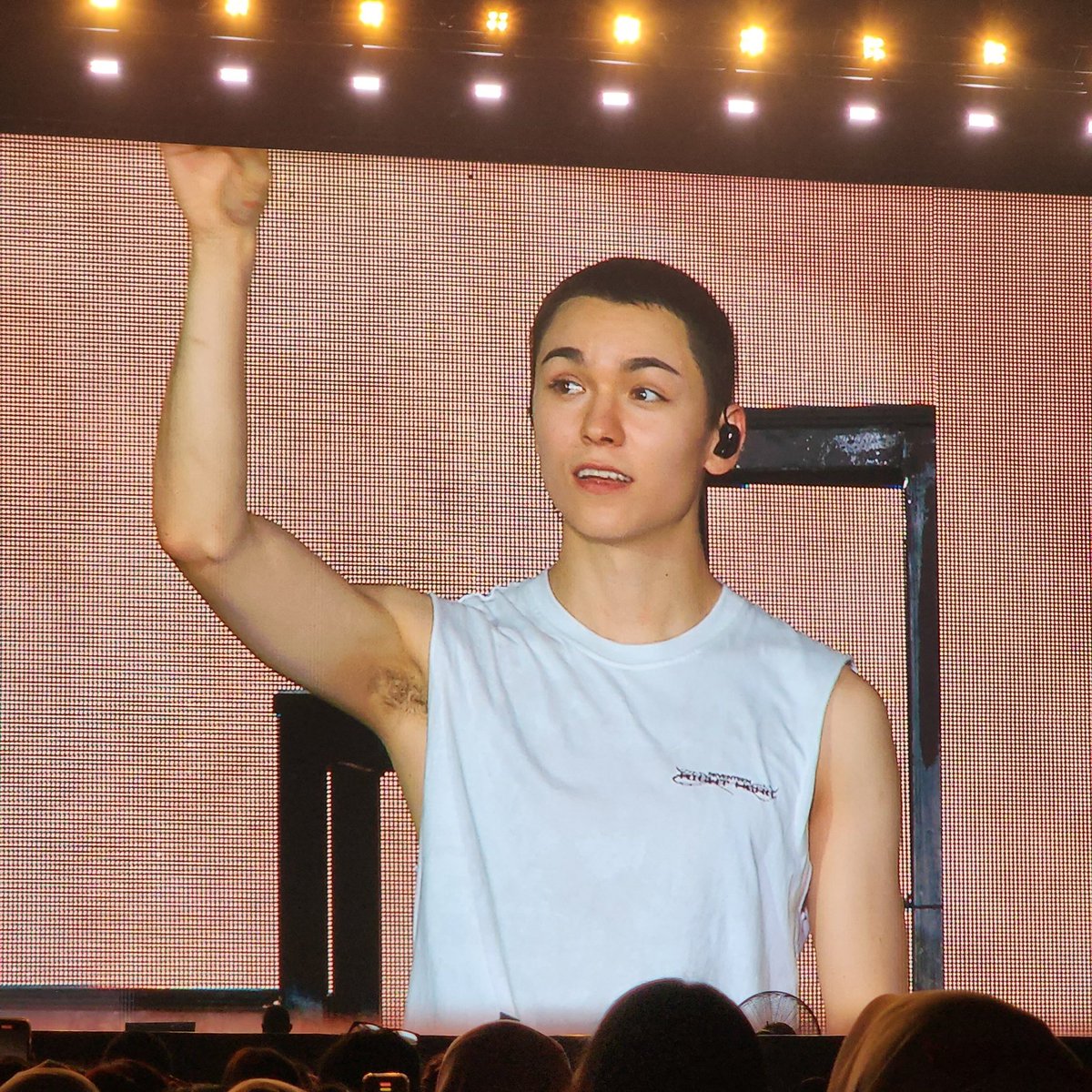 babylonjae's tweet image. 250209 #VERNON #SEVENTEEN #SVT #armpit