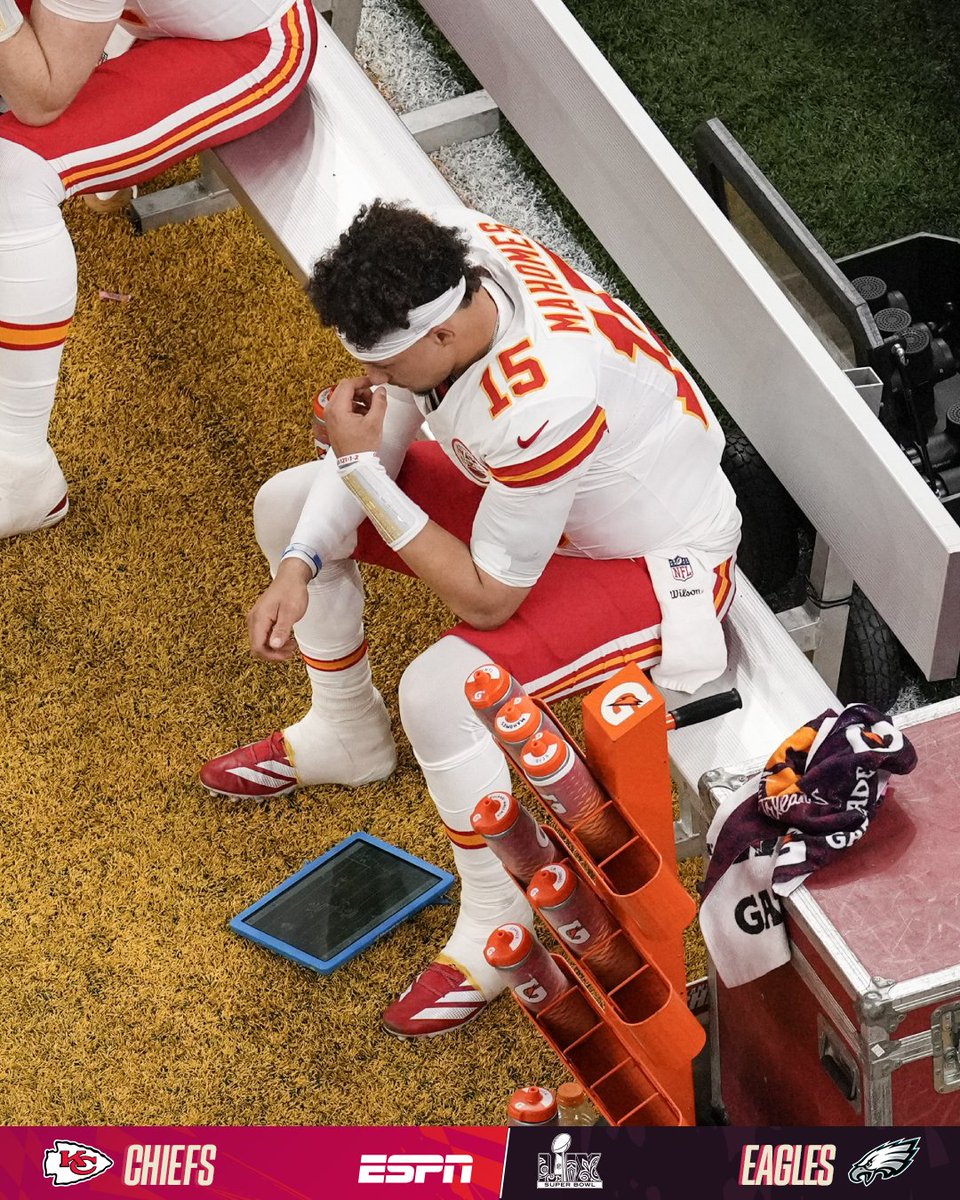 ESPNmx's tweet image. ¿Qué título le pondrían a esta imagen? 👀

#SBxESPN