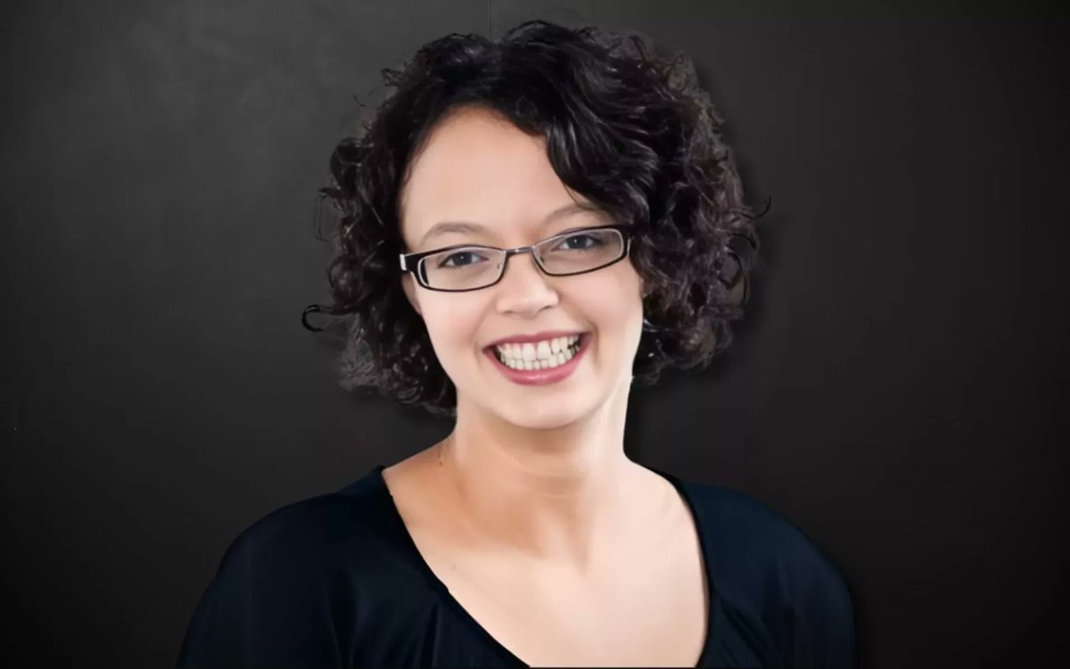 kevinperry's tweet image. Flying Bark Productions names KAREN VERMEULEN as Head of Development

Read More -&amp;gt; tvblackbox.com.au/page/2025/02/1…

#AustralianMedia #BarbaraStephen #FlyingBarkProductions #KarenVermeulen