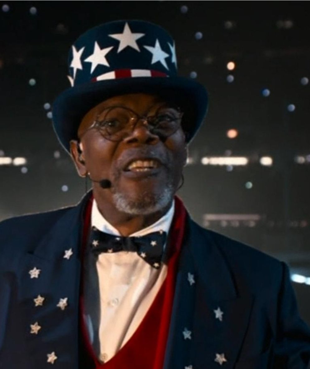 bossivery's tweet photo. @ScooterMagruder The real stars of the halftime show https://t.co/ak12HCo0xb