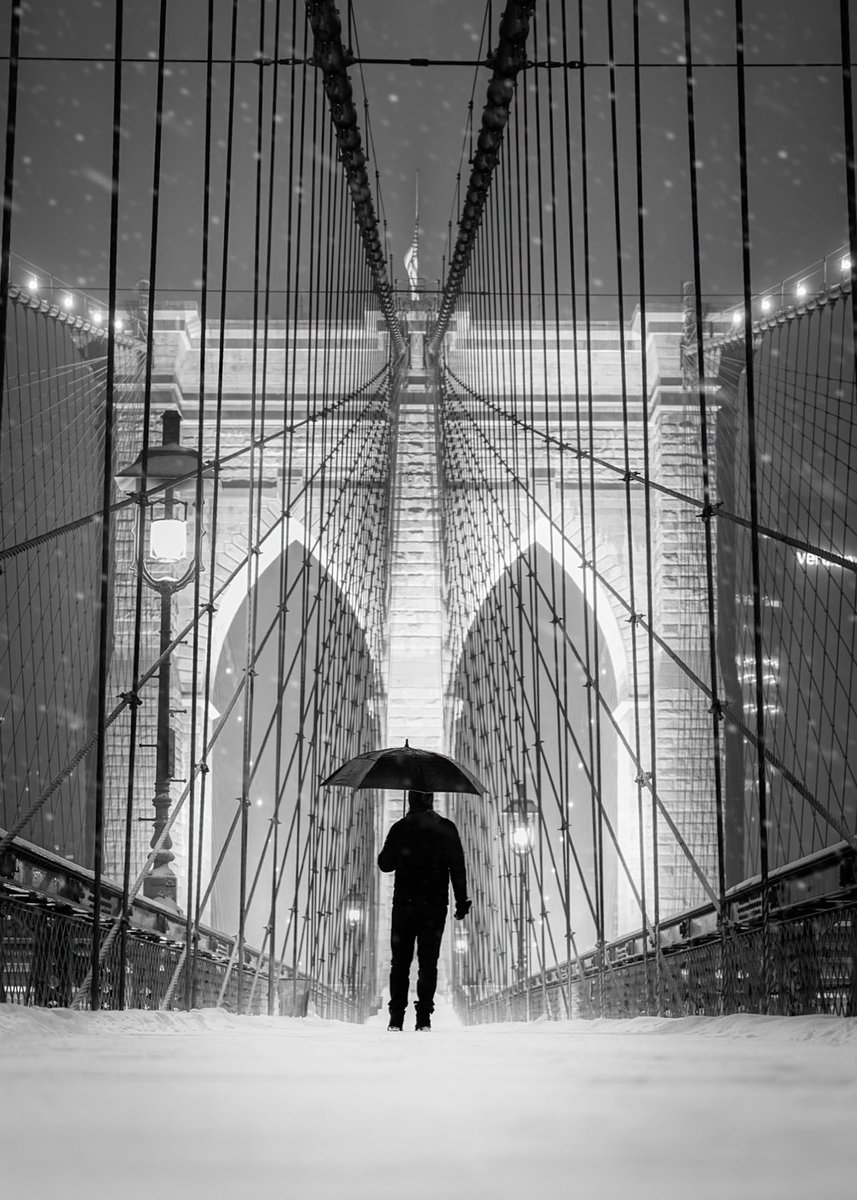 Snow on the Brooklyn Bridge