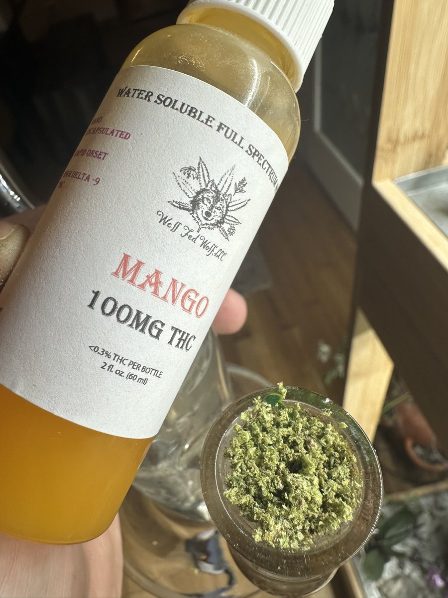 phoenix_whalen's tweet image. #Medicated 🔥 with our nano shots (#mango) &amp;amp; some #gelatti rips 😶‍🌫️😶‍🌫️