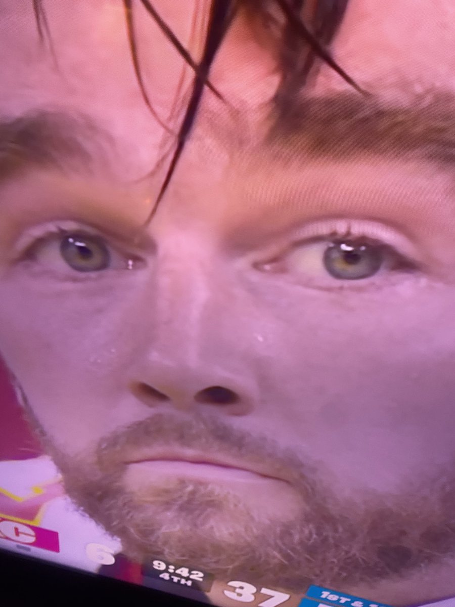 alyssaacorrine's tweet image. “It’s an honor to pway in fwont of the pwesident”