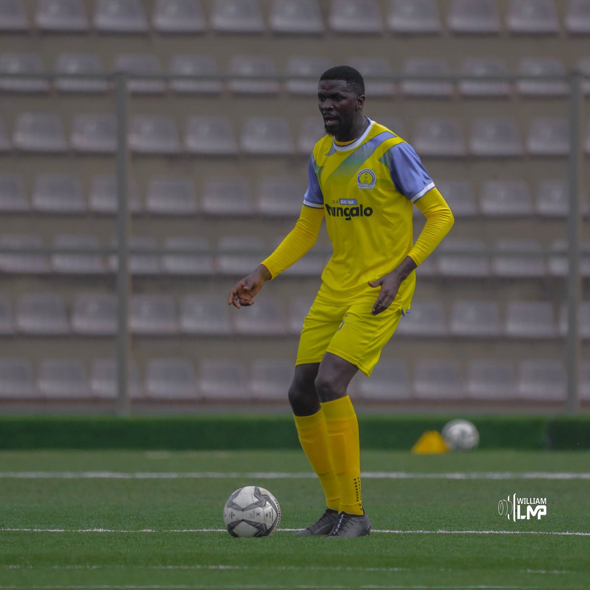 LubwamaJoshua5's tweet photo. All Athletes struggle with their confidence and motivation at times. Don't feel alone in your struggles, and don't lose hope for many Athletes have regained their Mental strength and so you can.
📷 @WilliamLmp
@iCARReIntl , @UpliftCauses , @eduaid_Africa ,@OfficialFUFA https://t.co/4vq42WH2fn