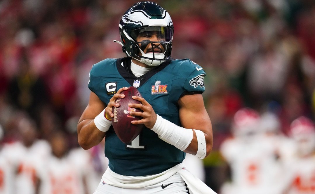 thomasrp93's tweet image. Jalen Hurts in Super Bowl 59:

- 17/22
- 293 total yards
- 3 TDs
- 1 INT
- Soon to be SB MVP

#Eagles