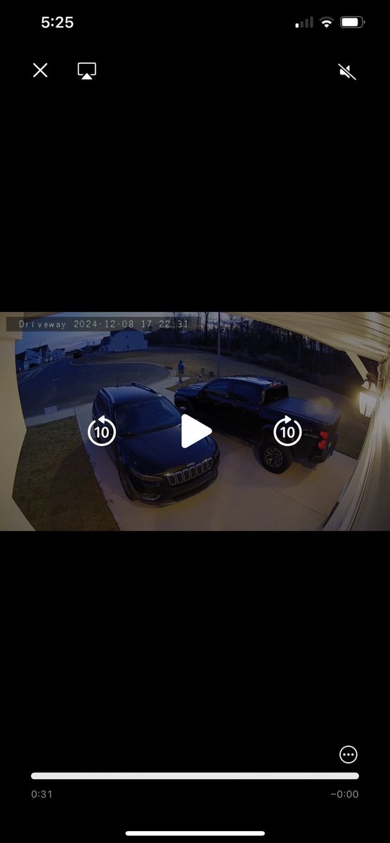 JonathanWarrin7's tweet image. #BMOC #Sweepstakes  we live in a cul-de-sac and just bought our home would love to win and use this for our house warming party.