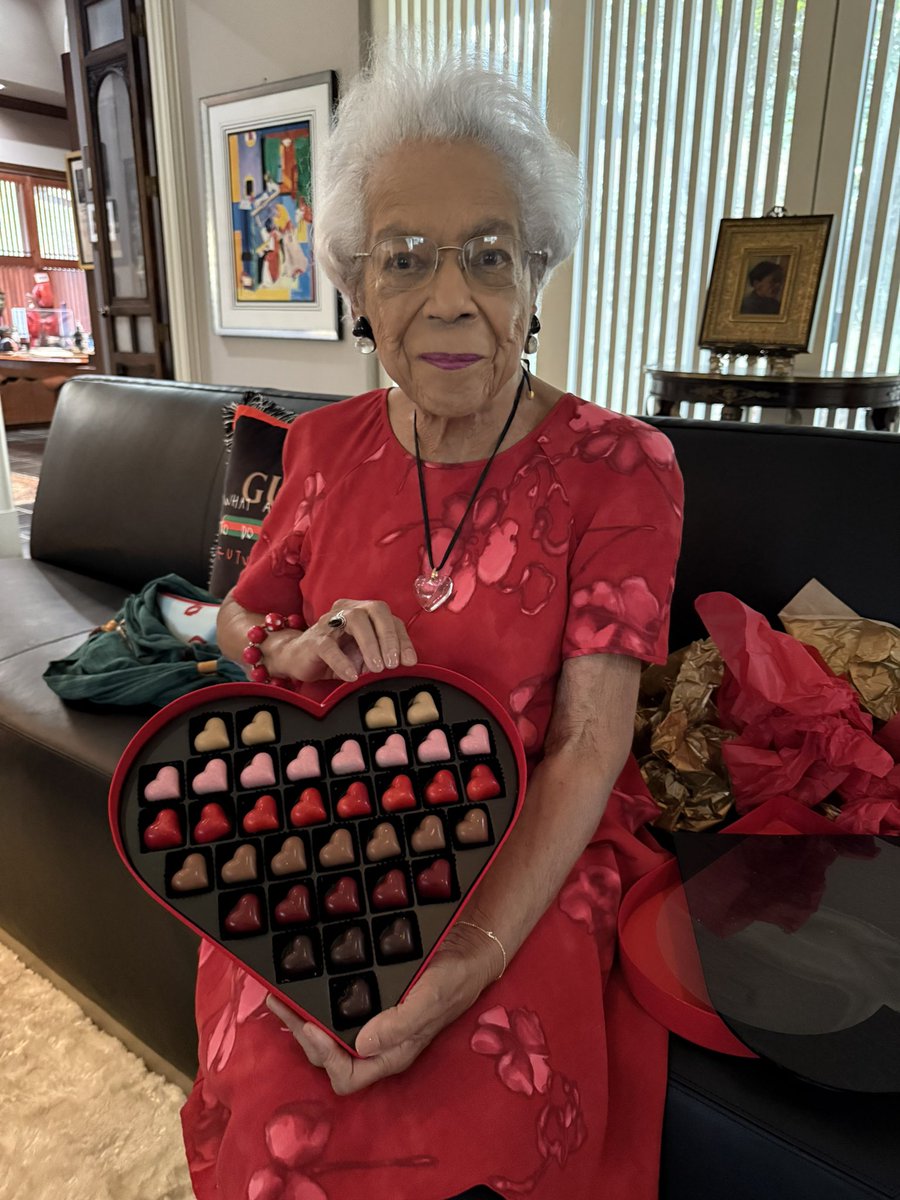 Clarice Tinsley tweet media