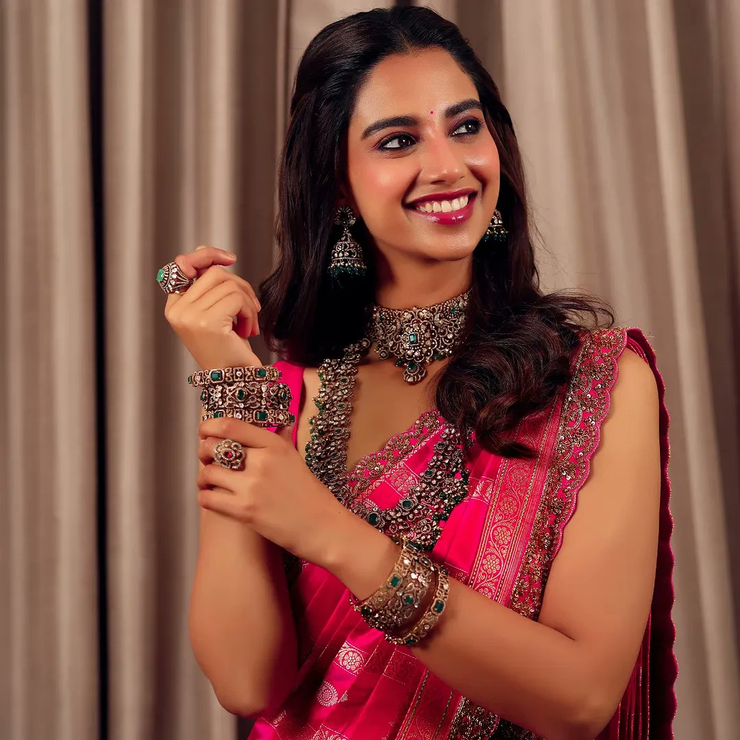 GjZV8v_XMAAOJoz?format=jpg&name=medium