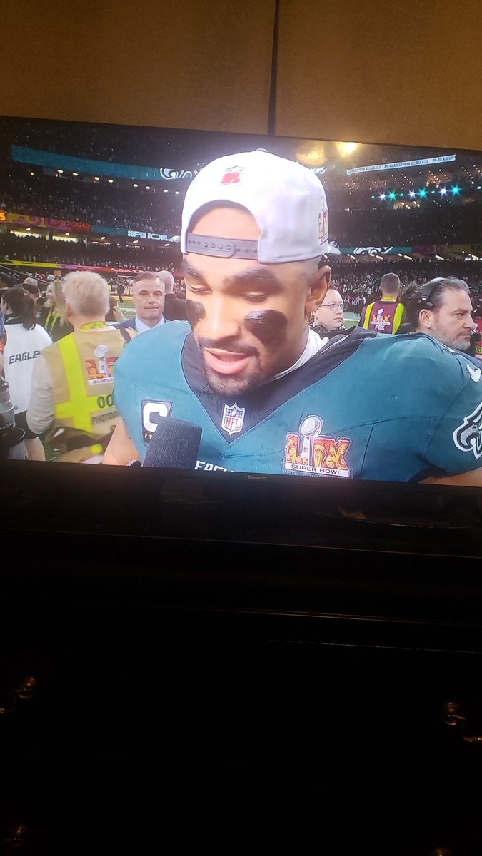 Kengod720's tweet photo. @JalenHurts Superbowl Champ 🏆 2025 #SuperBowlLIX https://t.co/Ju4ipeLaV8
