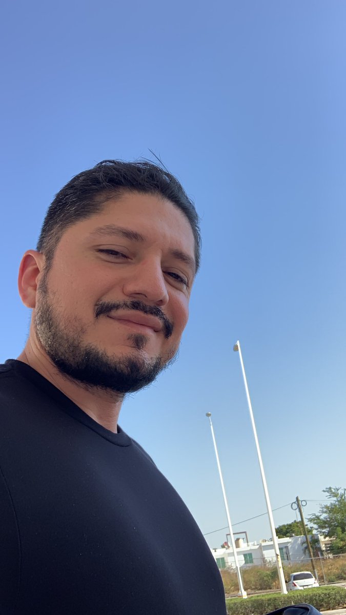 bastián (@nilbusz) on Twitter photo 